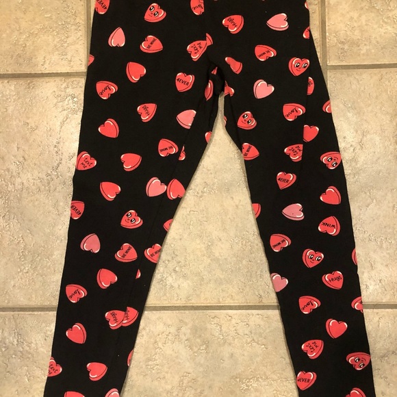Girls Heart Leggings - Picture 3 of 5
